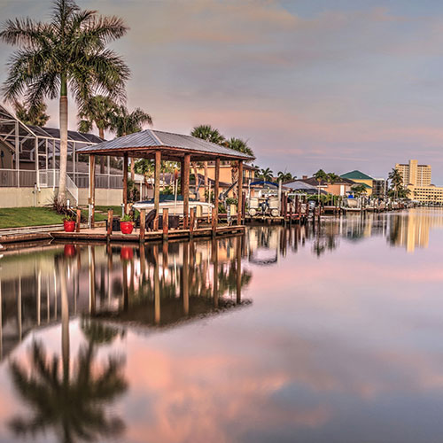 Professional Shoreline Deck Construction: Enhancing Your Waterfront Property